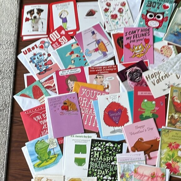 Vintage to New Mixed Greeting Cards Lot 100+ Christmas Valentines St Patrick - Picture 10 of 12